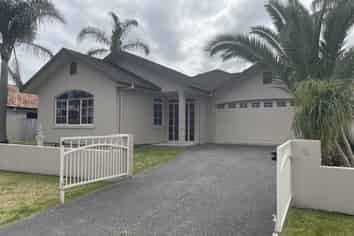 33 Sorrento Key, Papamoa