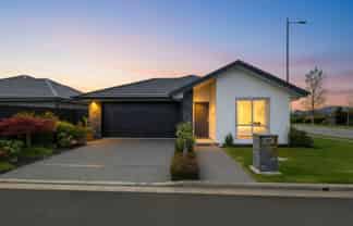 33 Eastfield Drive, Lincoln