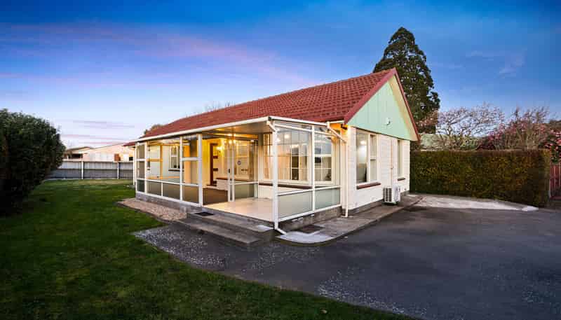 12 Springmead Place, Hornby
