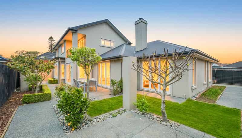 77E Yaldhurst Road, Upper Riccarton