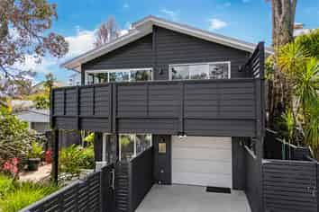 1/76 Wairoa Road, Narrow Neck