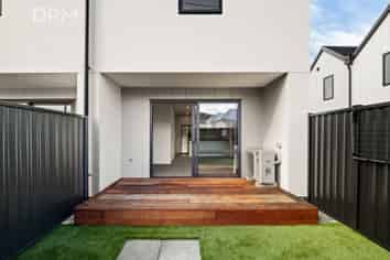 9 Sussex Street, Forbury