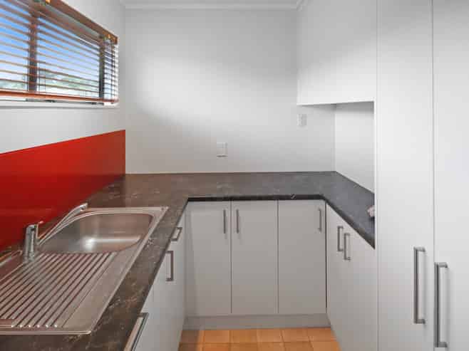 A/5 Norbert Street, Brown Owl