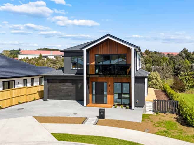54 Rongoa Maori Way, Pukekohe