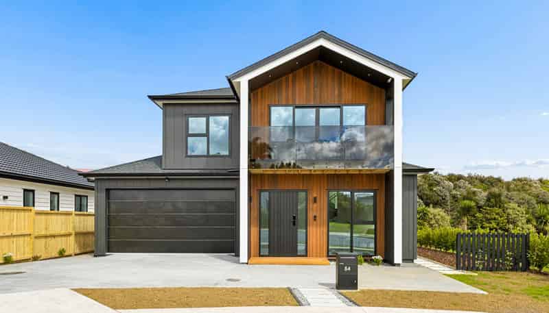 54 Rongoa Maori Way, Pukekohe