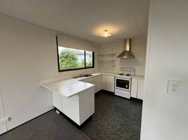 25B Devonshire Road, Unsworth Heights