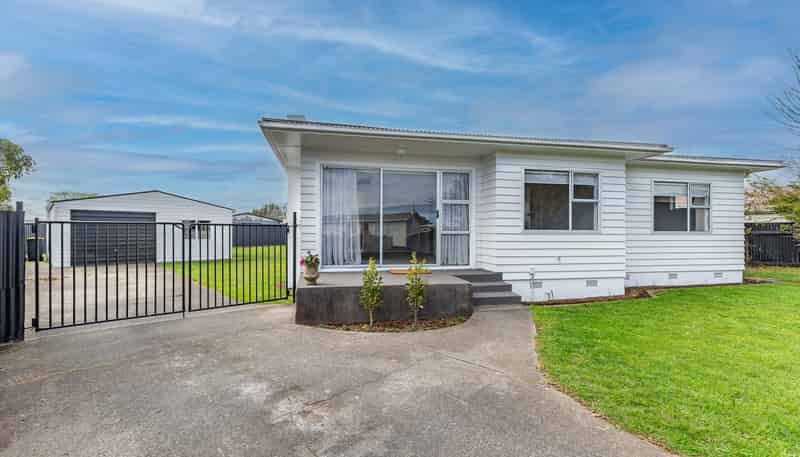 15 Ross Street, Levin