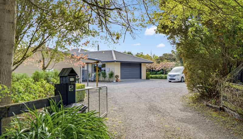 5 Newton Place, Amberley