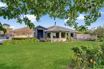 5 Newton Place, Amberley
