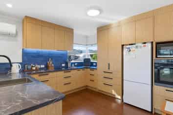 2D Feary Crescent, TAKAKA