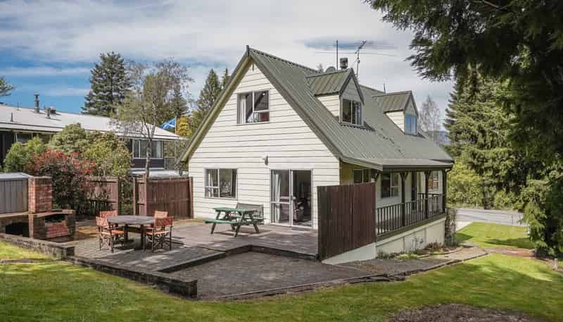42 Chalet Crescent, Hanmer Springs