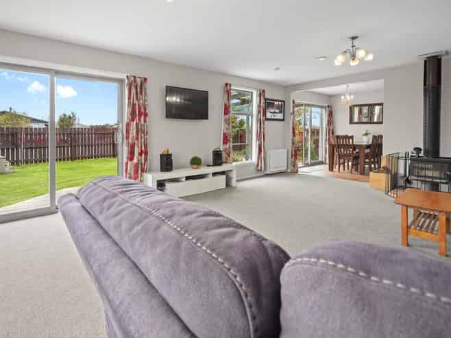 8 Leslie Street, Culverden