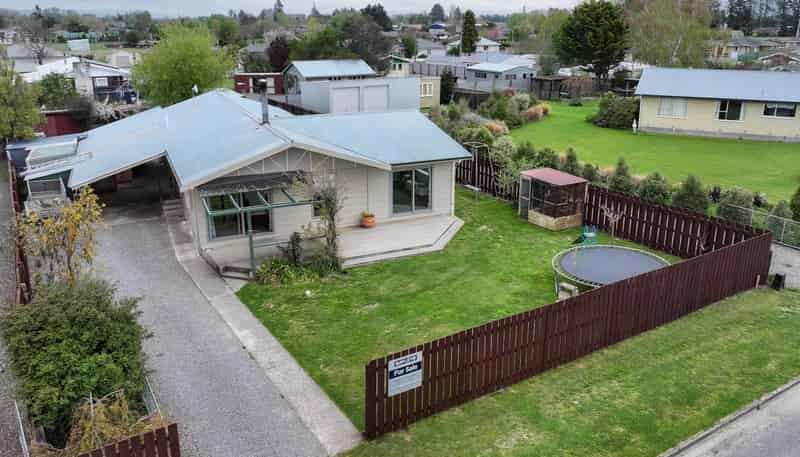 8 Leslie Street, Culverden