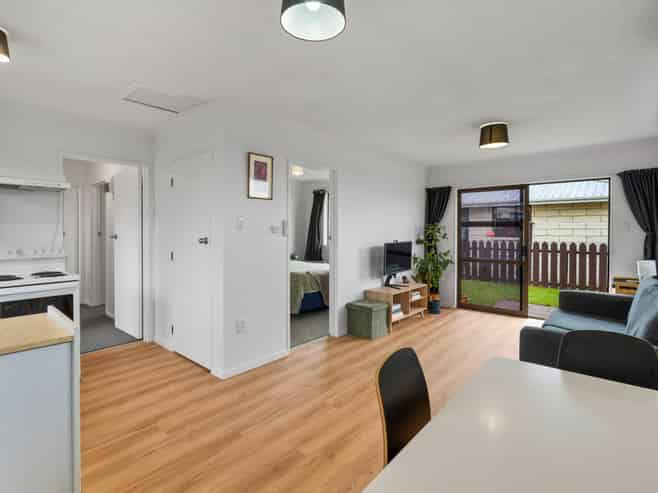 227E Oxford Street, SOUTH DUNEDIN