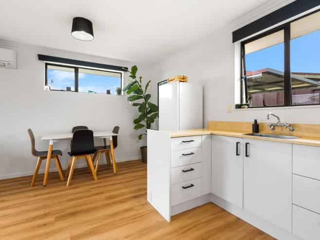 227E Oxford Street, SOUTH DUNEDIN