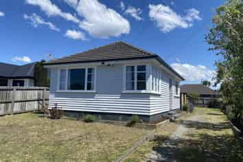 11 Woodgrove Street, North New Brighton