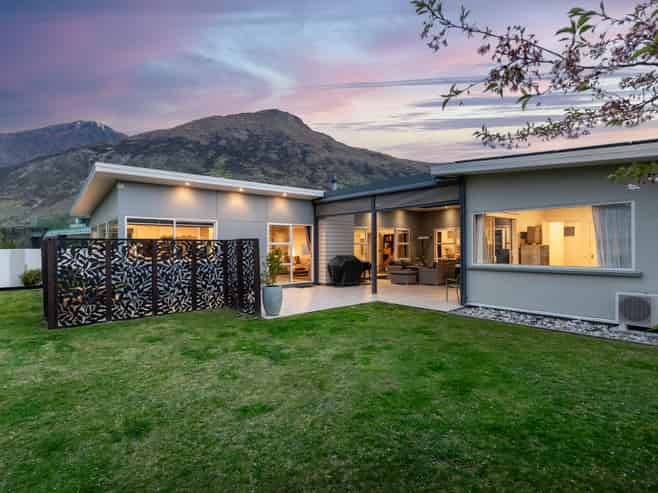 33 Onslow Road, Lake Hayes Estate