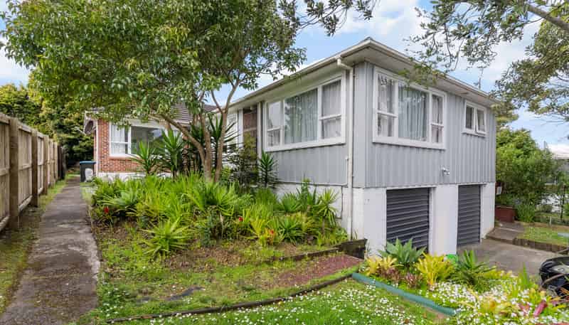 44 Felton Mathew Avenue, Saint Johns