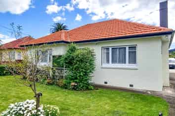 209 Fenton Street, Thames
