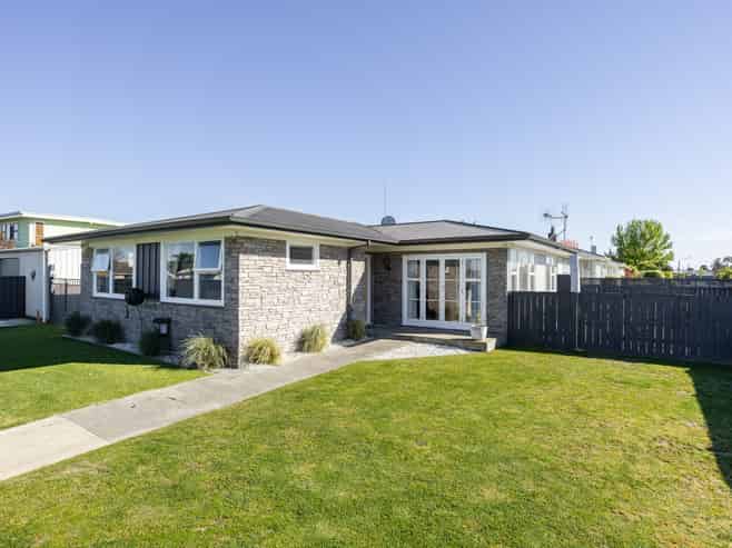 47 Lichfield Crescent, Tamatea