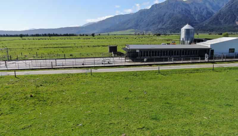 117 Burrough Road, Whataroa