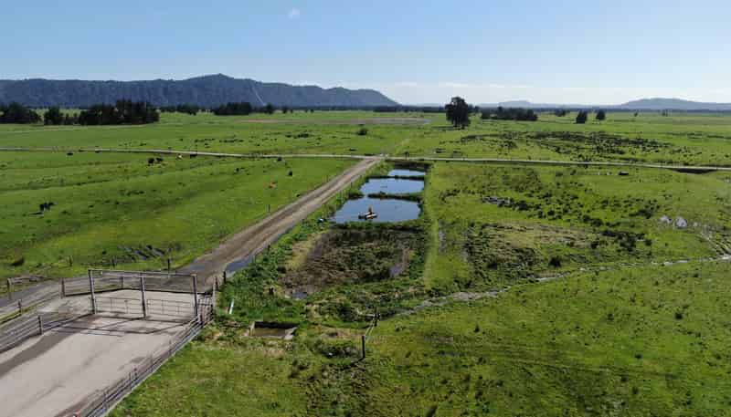 117 Burrough Road, Whataroa