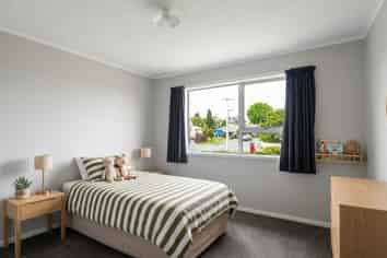 1 Glenfield Place, Brookfield