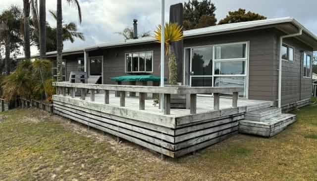 113 Miro Place, Matarangi