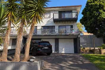 6B Flamingo Court, Goodwood Heights