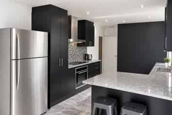 6B Flamingo Court, Goodwood Heights