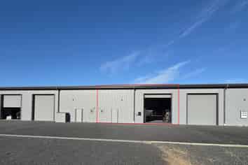 Prime High-Stud Commercial Space
