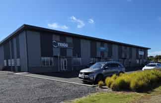 Prime High-Stud Commercial Space