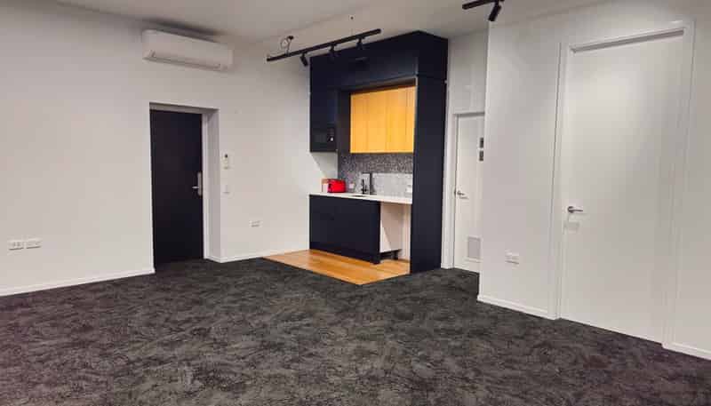 178 Kaikorai Valley Road, Bradford