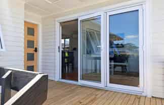 5 Phelps Place, Glendene