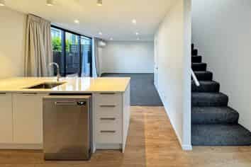 3/131 Simeon St, Somerfield