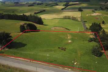 381 Old Port Road, Warepa