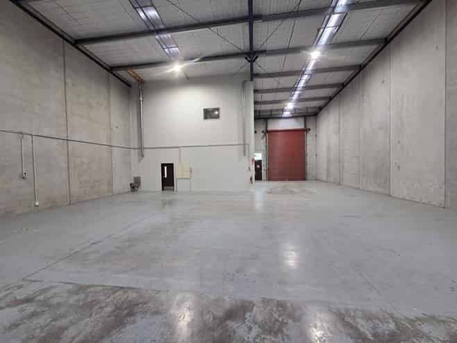 CBRE | Immaculate 470sqm Penrose Unit