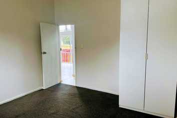 Auckland - Address withheld