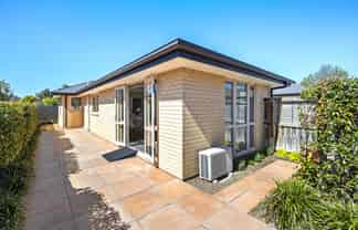 3/34 Avonhead Road, Avonhead
