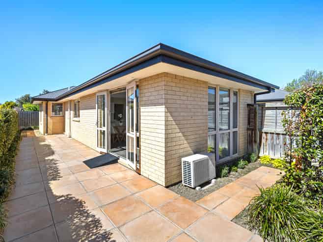 3/34 Avonhead Road, Avonhead