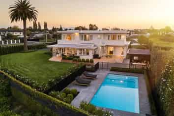 65 Braid Road, Saint Andrews
