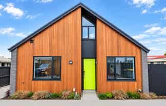 2/116 Champion Street, EDGEWARE