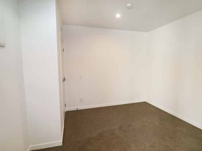 406/2 Colombo Street, Newtown