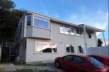 11A Ramsey Place, Karori