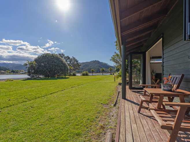 7/223 Main Road, Tairua