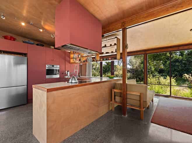 806A Gordon Road, Raureka