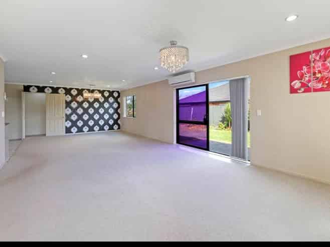 19  Prado Drive, Pukekohe