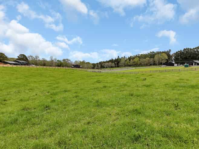 135 Apotu Road, Kauri