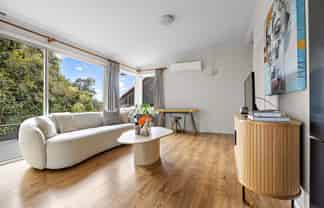 2/64 Exmouth Road, Northcote