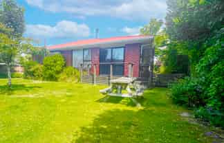 1 Chedworth Ave, Bishopdale